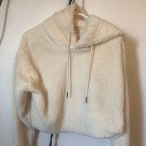 Cropped Sherpa hoodie